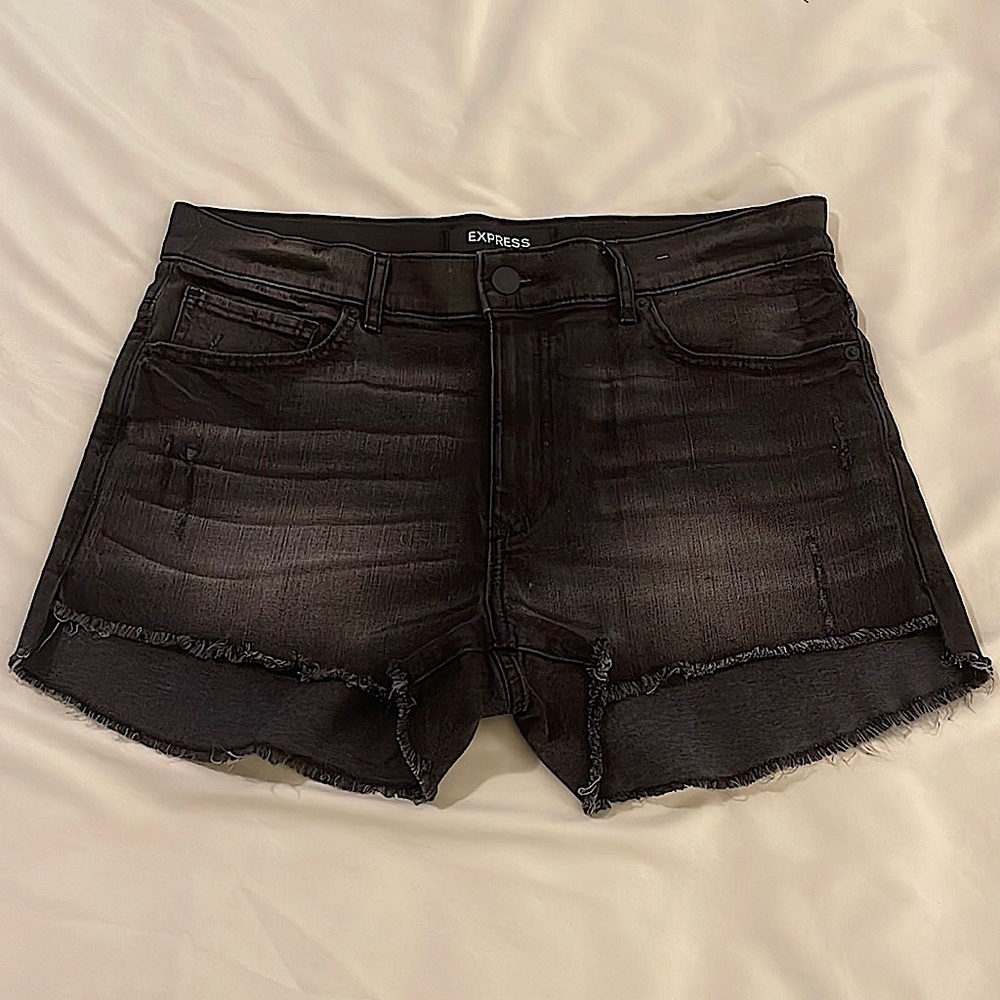 Express women’s black denim shorts